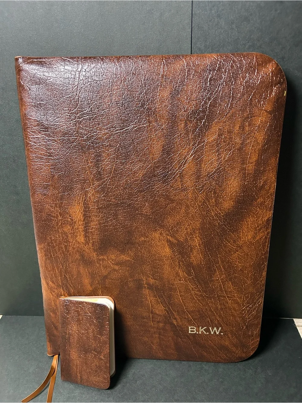 N/A stylish brown